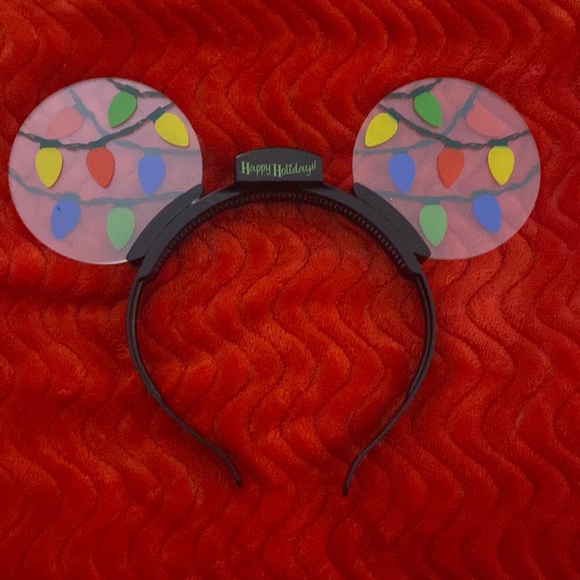 Disney Accessories - Disney holiday light up ears (dead battery can be replaced)